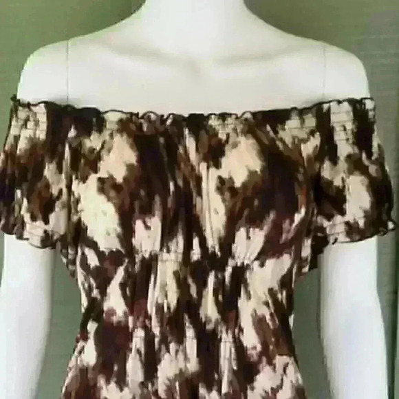 Michael Kors Ruffle Sleeve On or Off Shoulder Dress - Picture 10 of 10